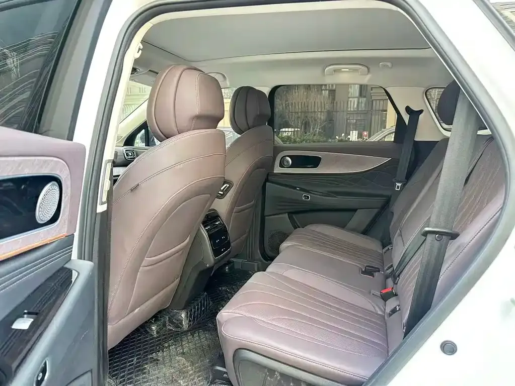 Chery Tiggo 9 C-DM — фото 2