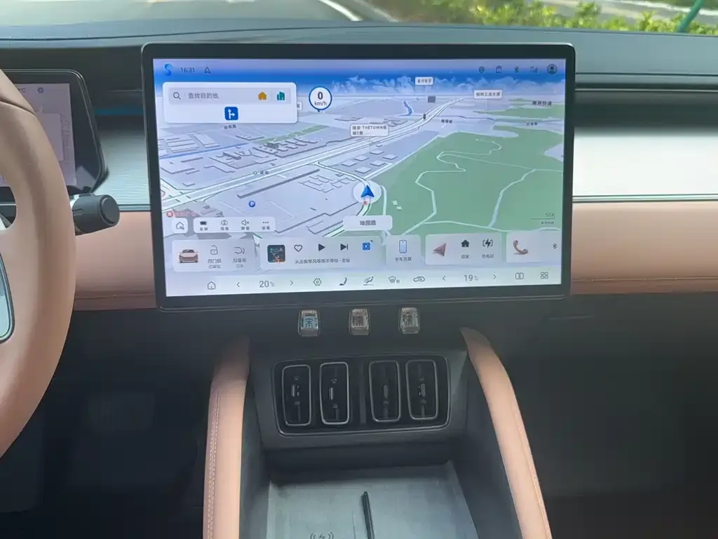 BYD L EV 2025 из CN, фото 4