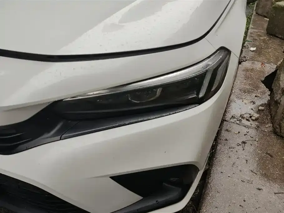 Honda Civic — фото 7