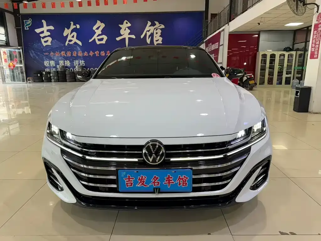 Volkswagen CC — фото 10