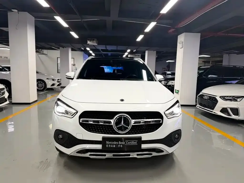 Mercedes-Benz GLA — фото 9