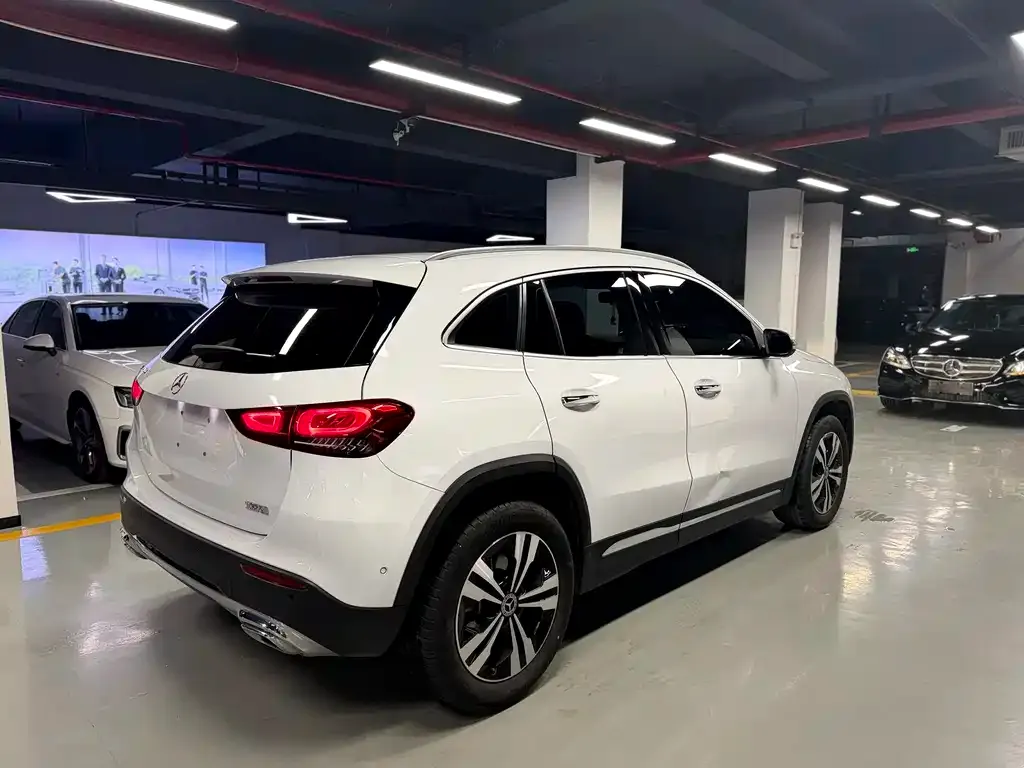 Mercedes-Benz GLA — фото 3