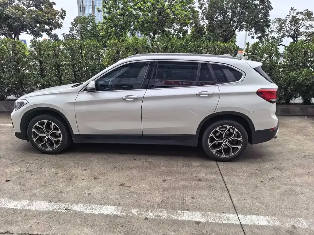 BMW X1 2022 из CN, фото 7