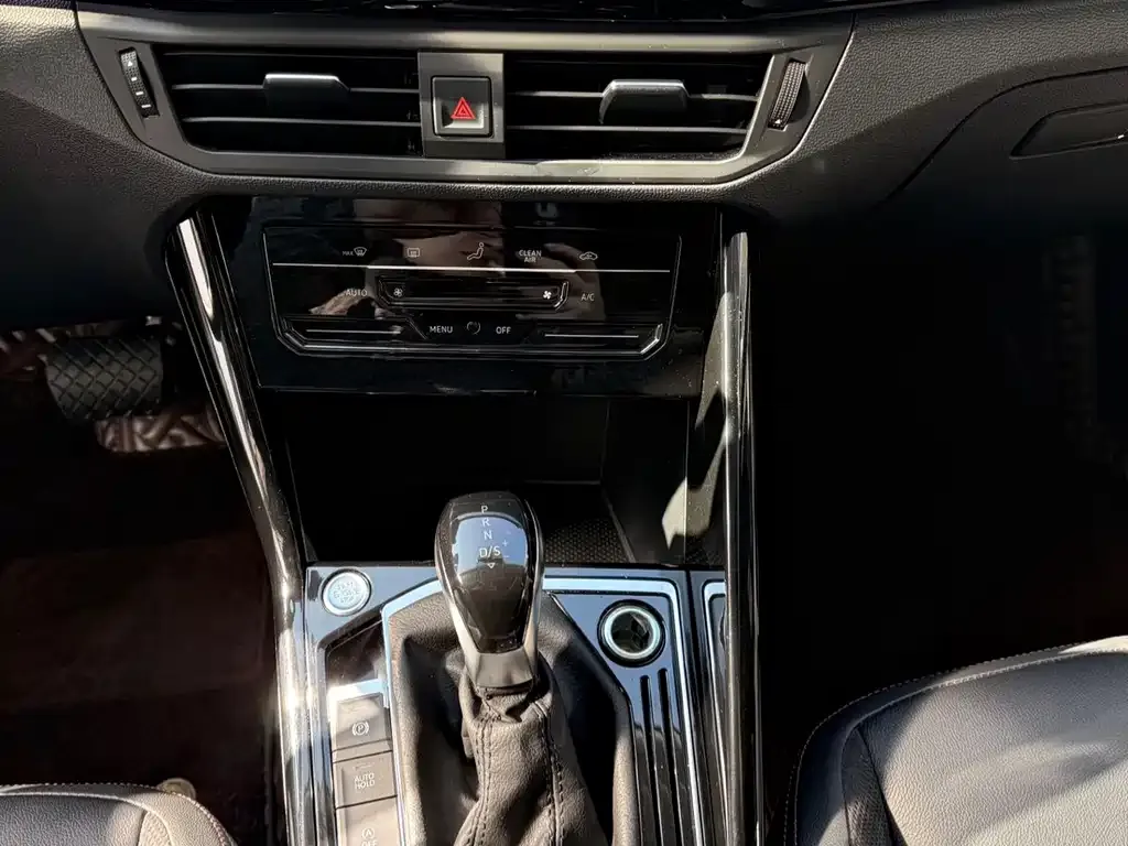 Volkswagen Tayron 2021 из CN, фото 7