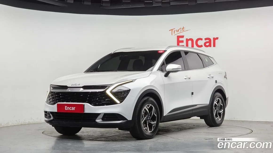 Kia Sportage — фото 1