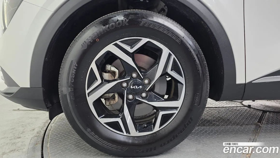 Kia Sportage — фото 5