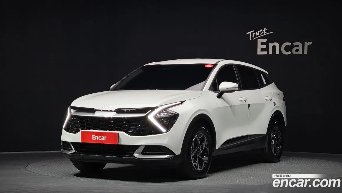 Kia Sportage — фото 1
