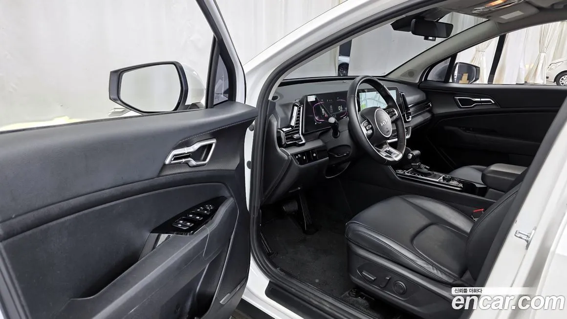 Kia Sportage — фото 10