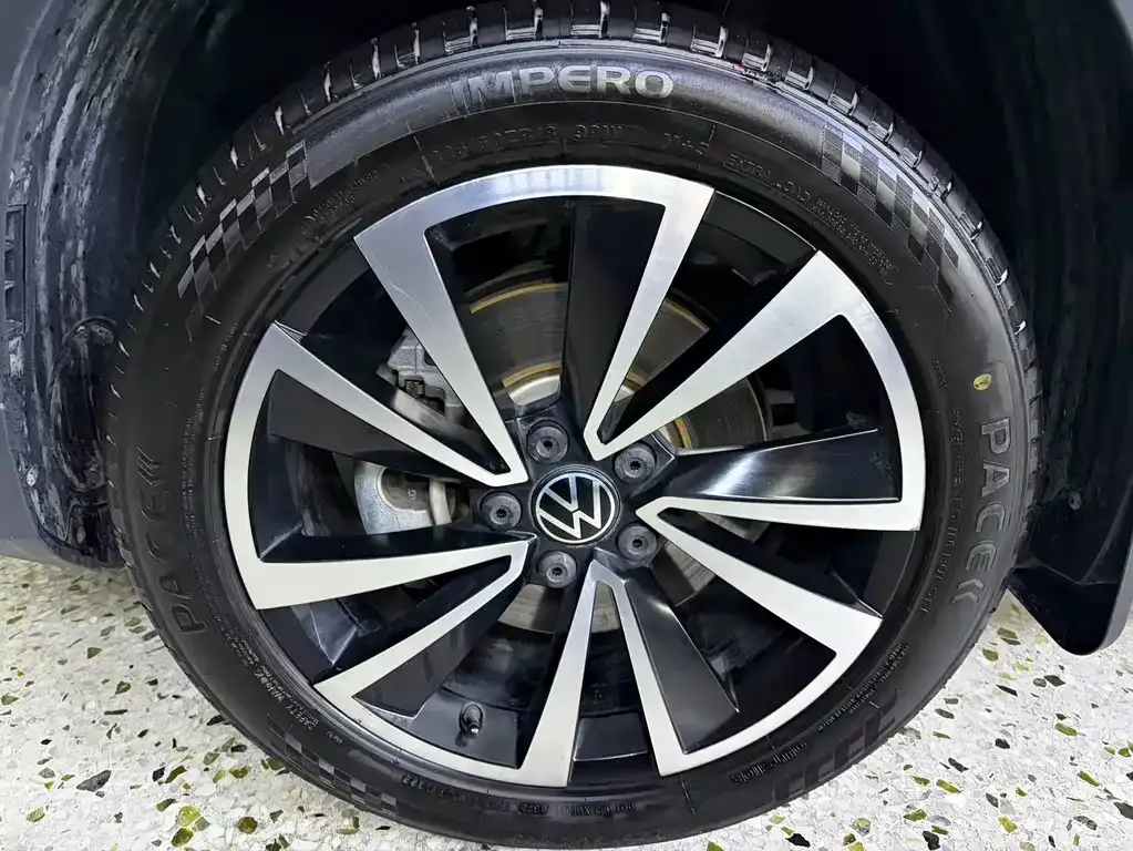 Volkswagen Tharu 2021 из CN, фото 4