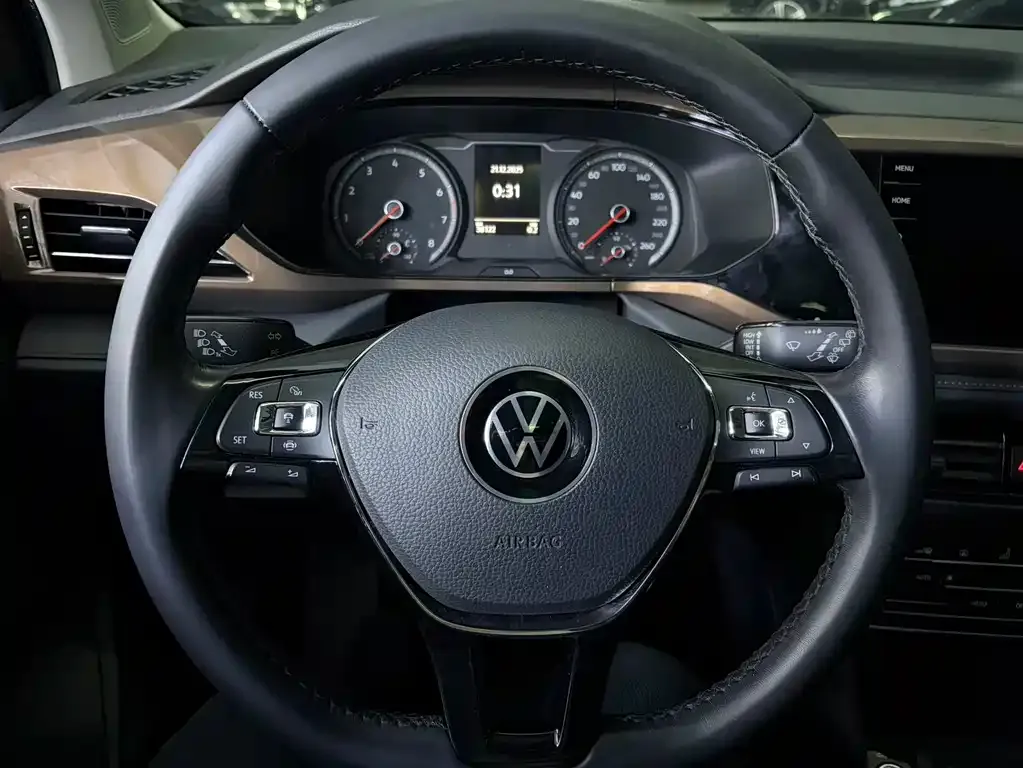 Volkswagen Tharu 2021 из CN, фото 5