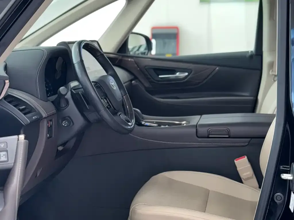 Toyota Alphard 2024 из CN, фото 3