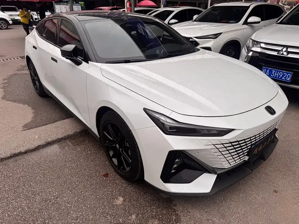 Changan UNI-V 2023 из CN, фото 6