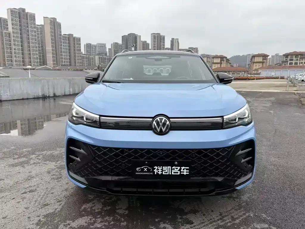Volkswagen Tiguan L 2024 из CN, фото 4
