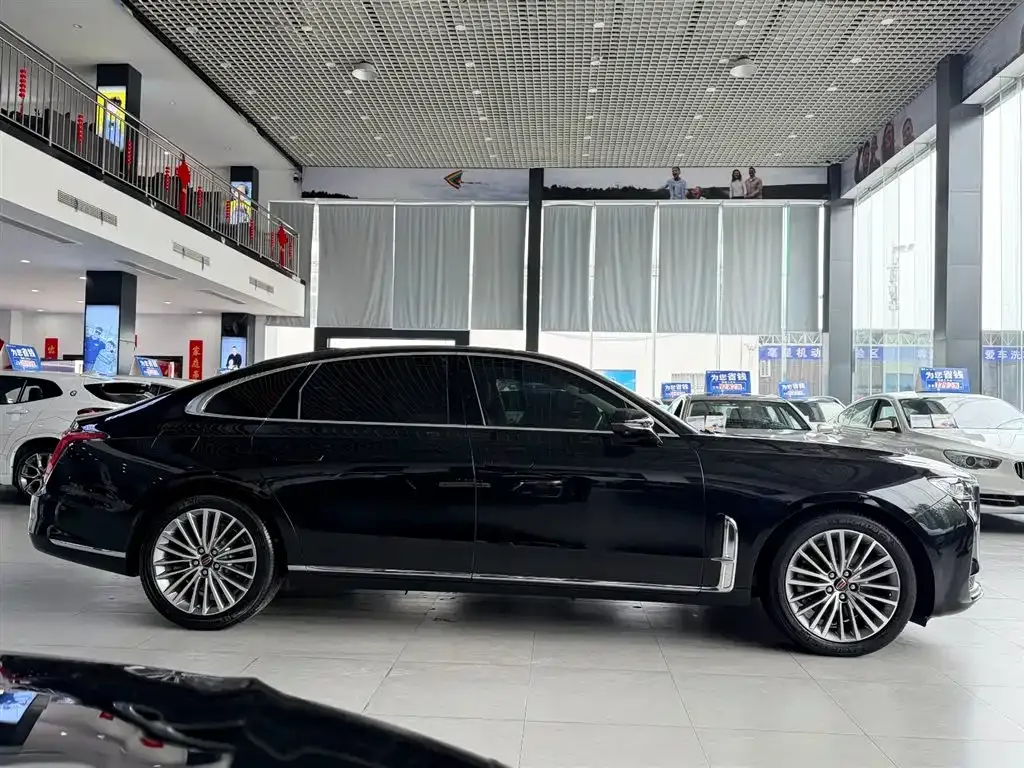 Hongqi H9 — фото 10