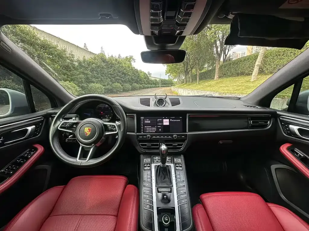 Porsche Macan 2021 из CN, фото 3