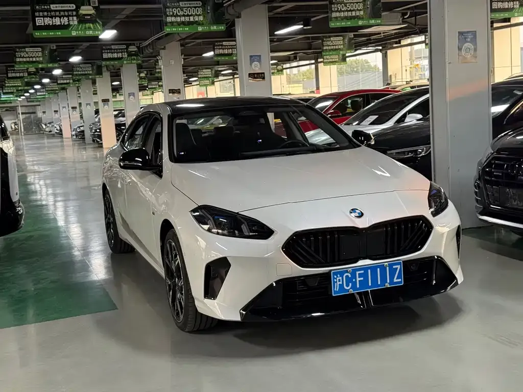 BMW 2 Series 2025 из CN, фото 4