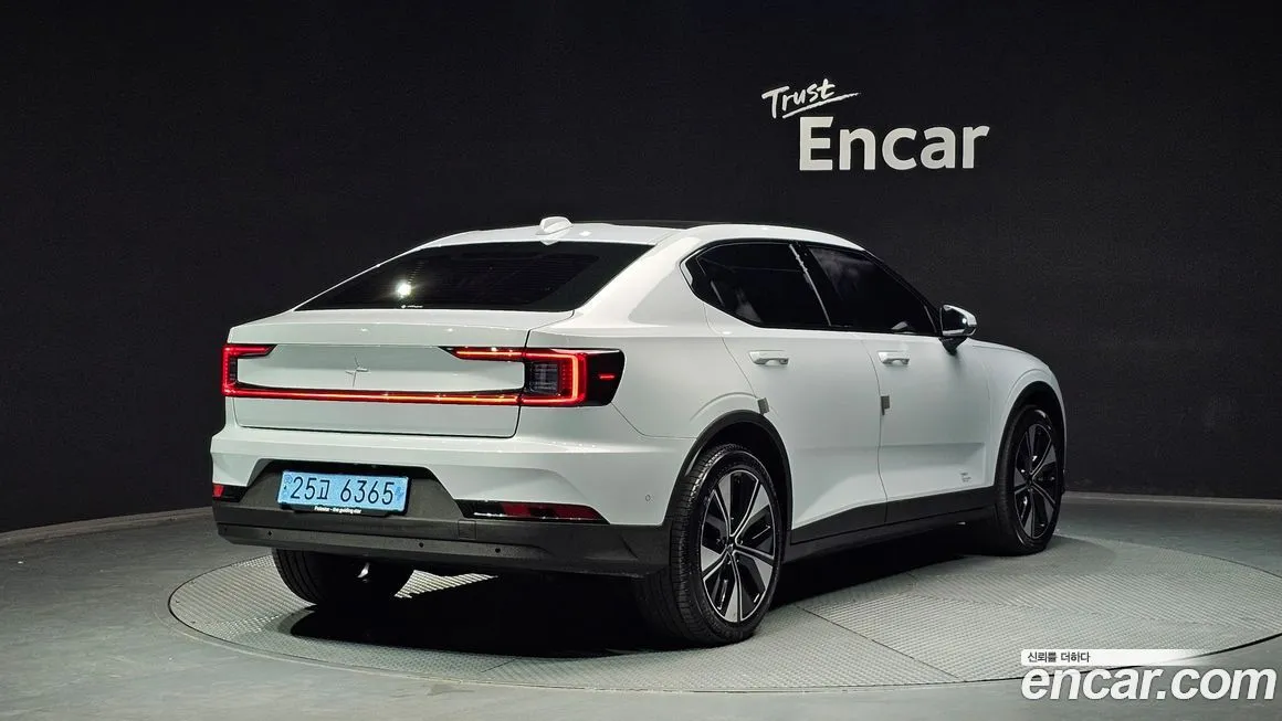 Polestar Polestar 2 2023 из KR, фото 3