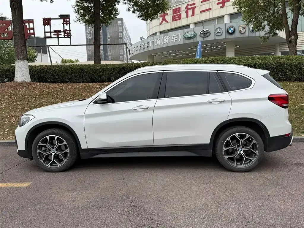 BMW X1 — фото 4