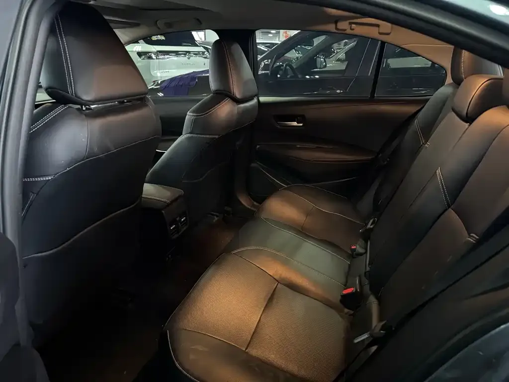 Toyota Corolla 2022 из CN, фото 2