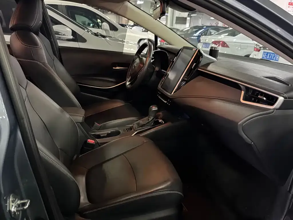 Toyota Corolla 2022 из CN, фото 8