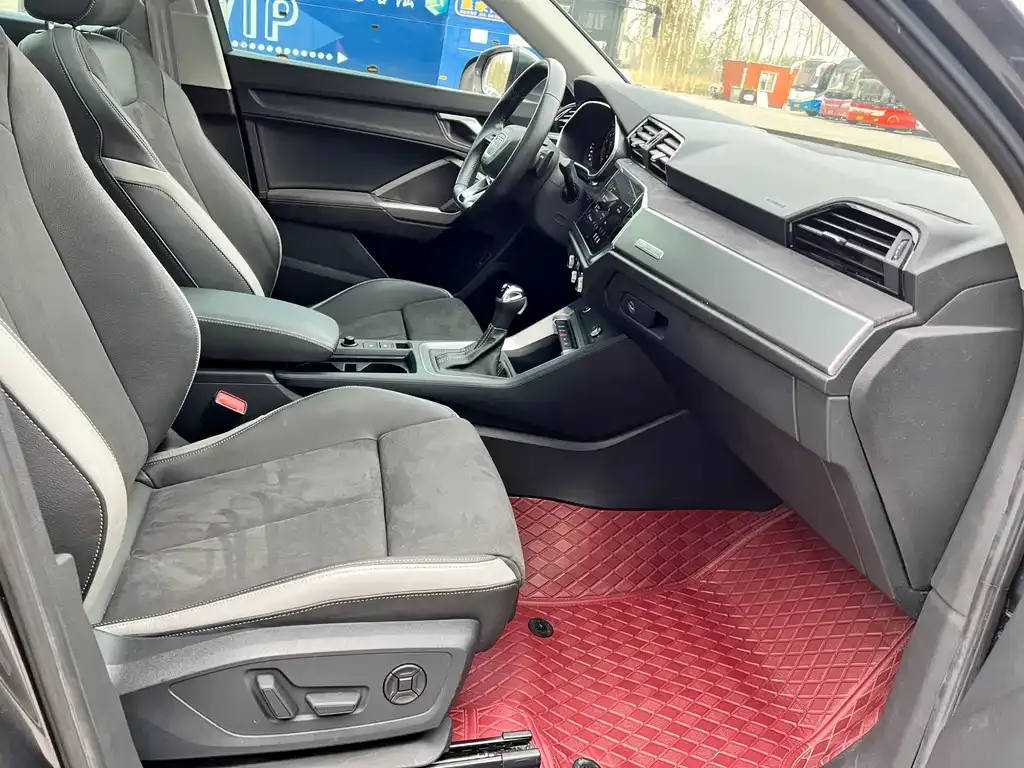 Audi Q3 2022 из CN, фото 4
