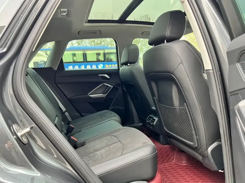 Audi Q3 2022 из CN, фото 6