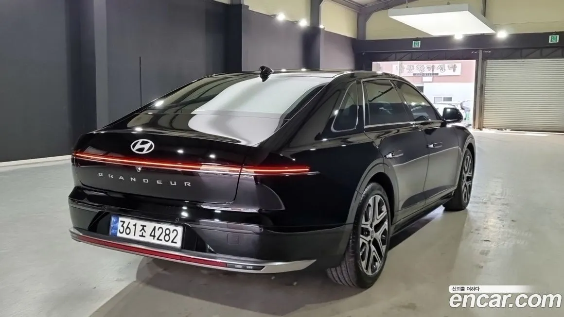 Hyundai Grandeur — фото 10