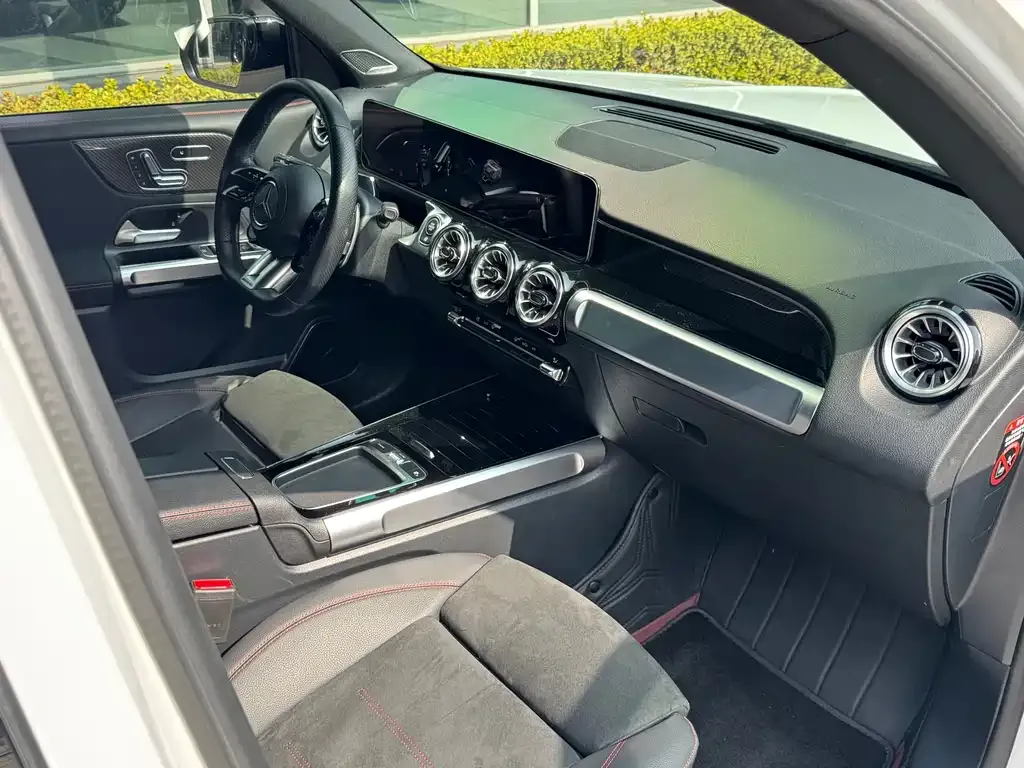Mercedes-Benz GLB AMG 2024 из CN, фото 6