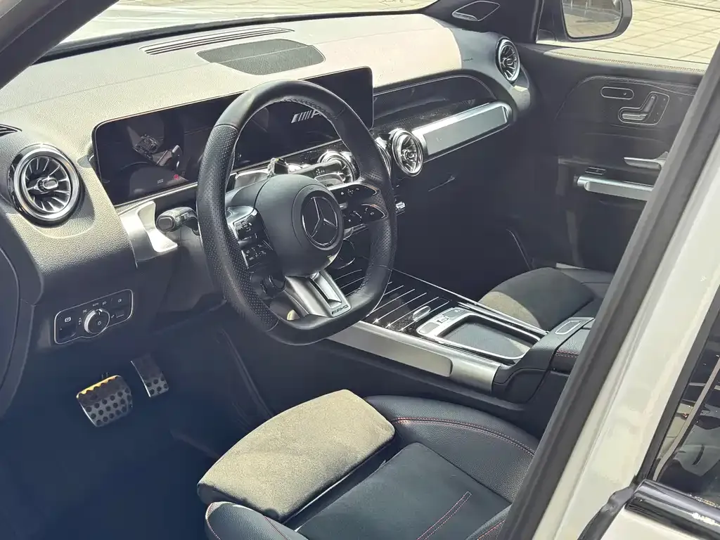 Mercedes-Benz GLB AMG 2024 из CN, фото 2