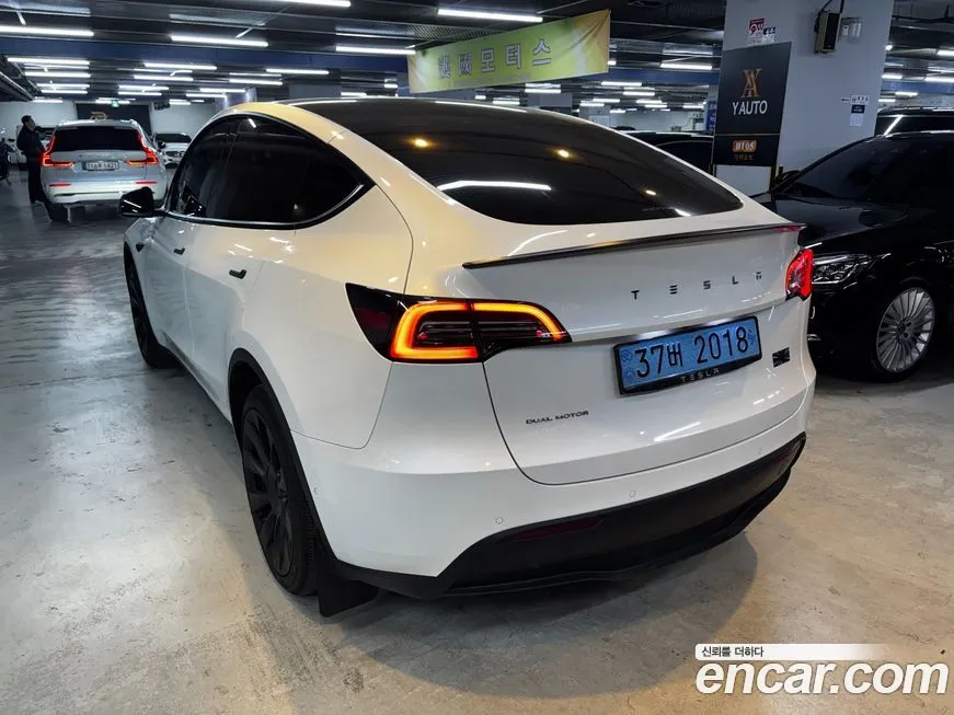 Tesla Model Y 2022 из KR, фото 7