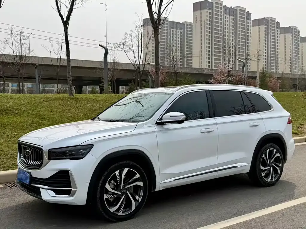 Geely Xingyue L — фото 1
