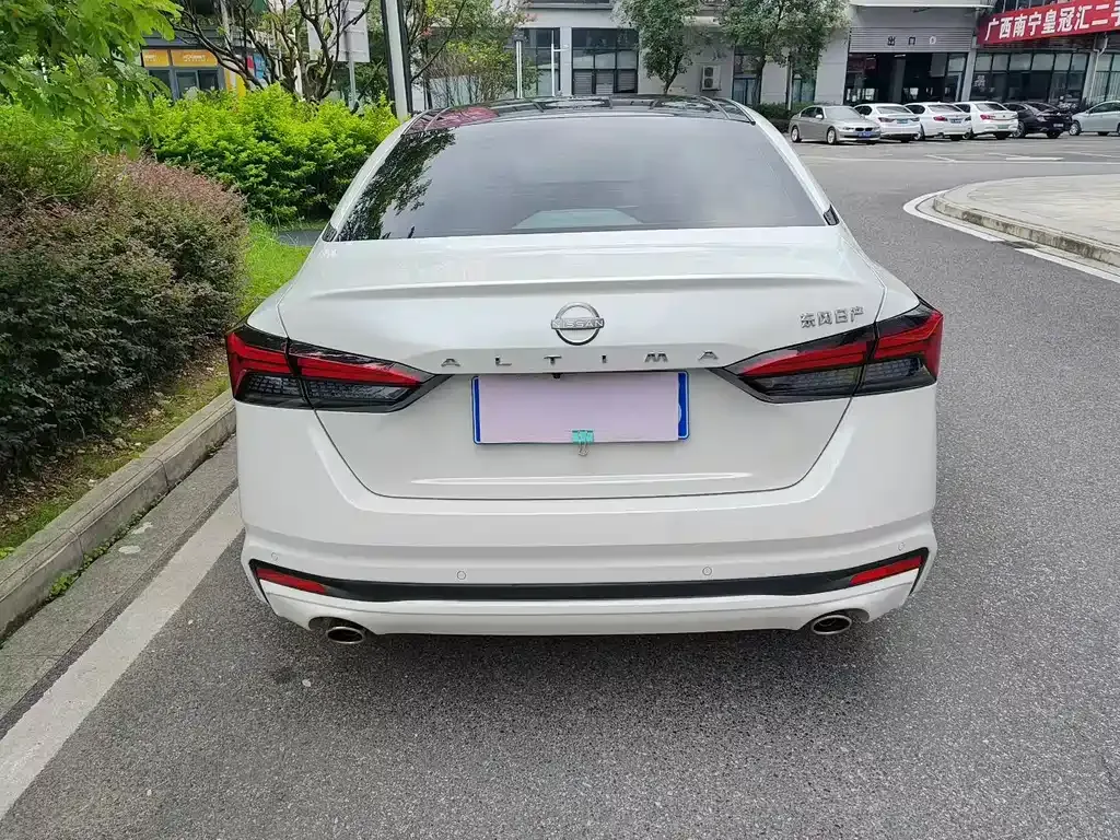 Nissan Teana 2023 из CN, фото 4