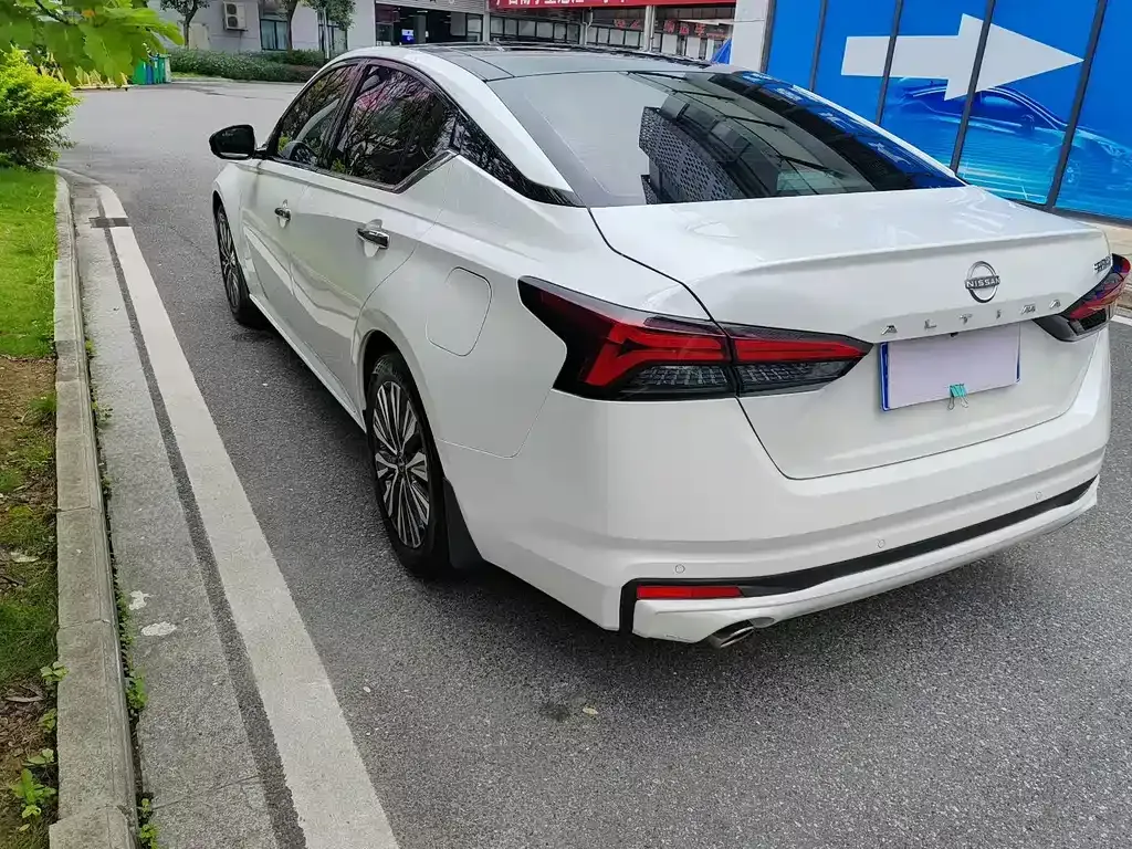 Nissan Teana 2023 из CN, фото 6