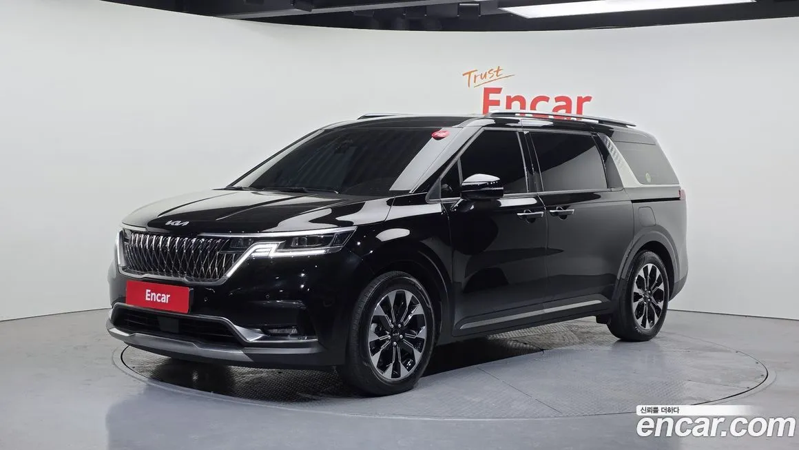 Kia Carnival 2023 из KR, фото 1