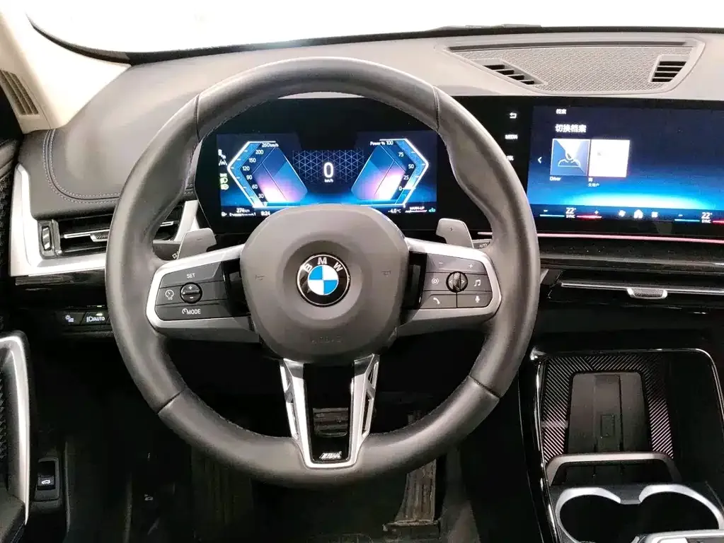 BMW X1 — фото 10
