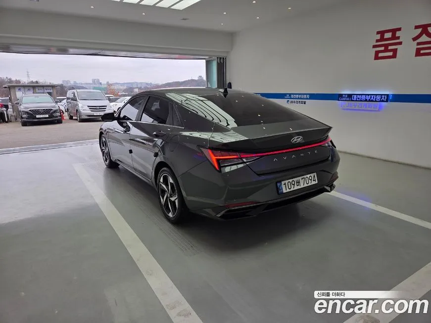 Hyundai AVANTE — фото 5
