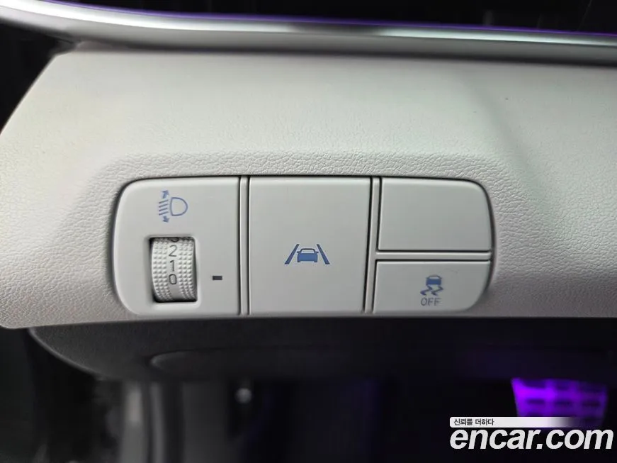 Hyundai AVANTE — фото 4