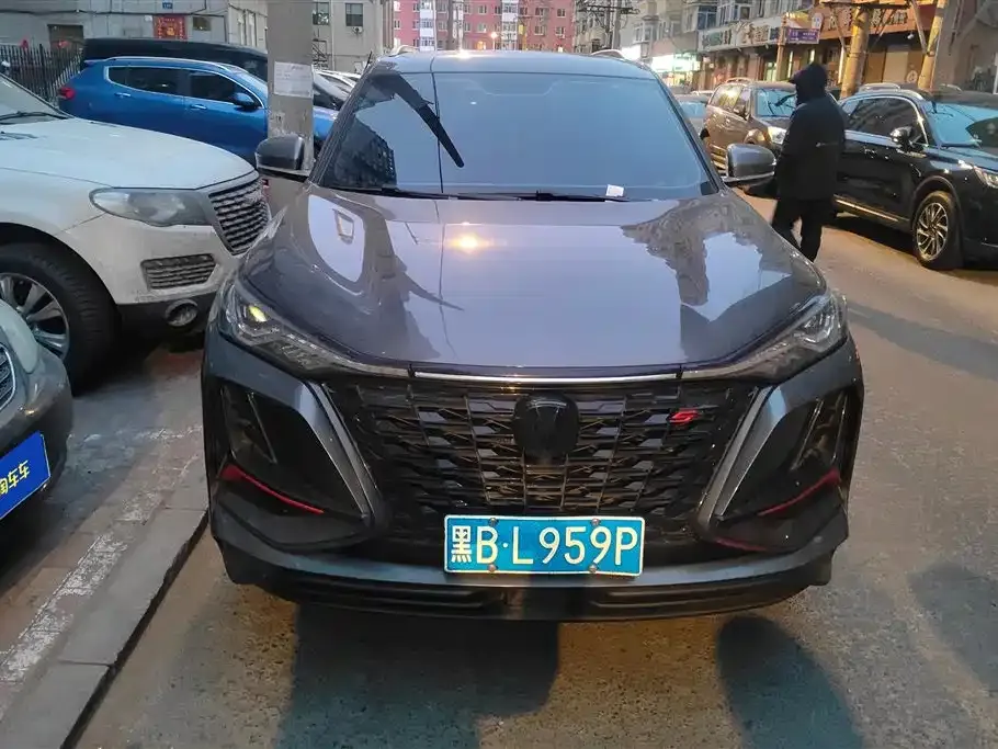 Changan CS75PLUS — фото 10
