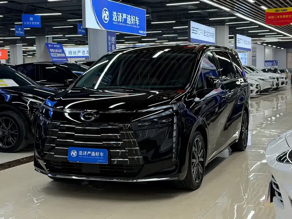 GAC Motor Trumpchi E8 — фото 1