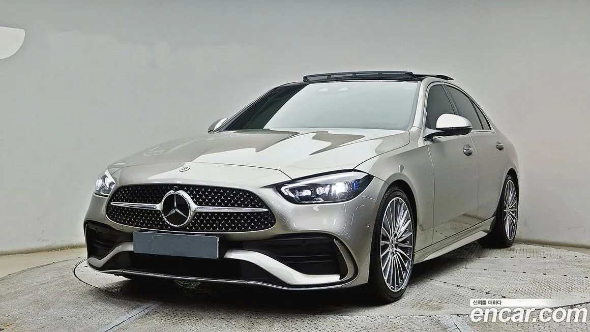 Mercedes-Benz C-Class — фото 1
