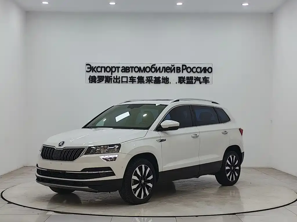 Skoda Karoq — фото 1
