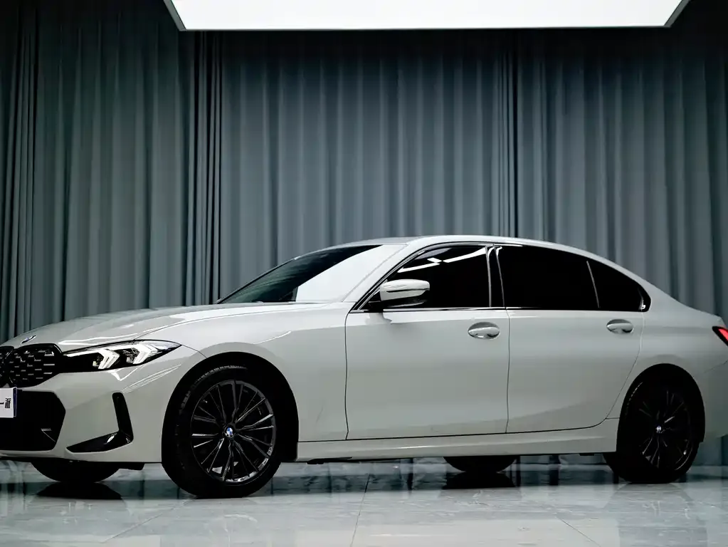BMW 3 Series 2024 из CN, фото 5