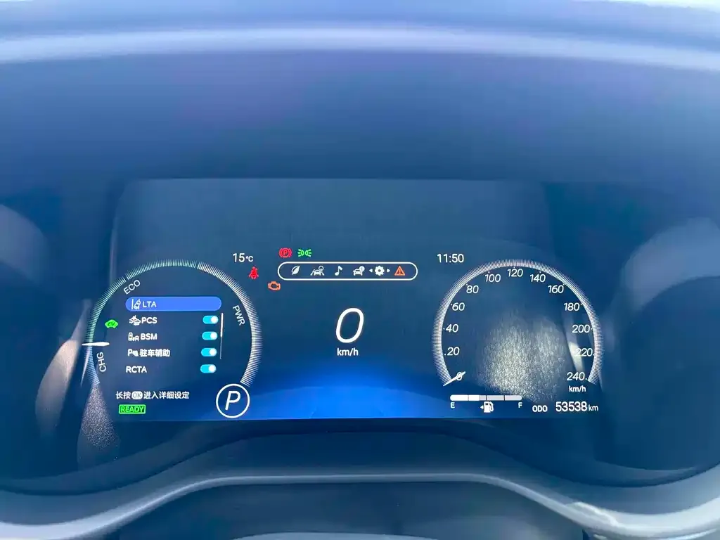 Toyota Sienna 2023 из CN, фото 2