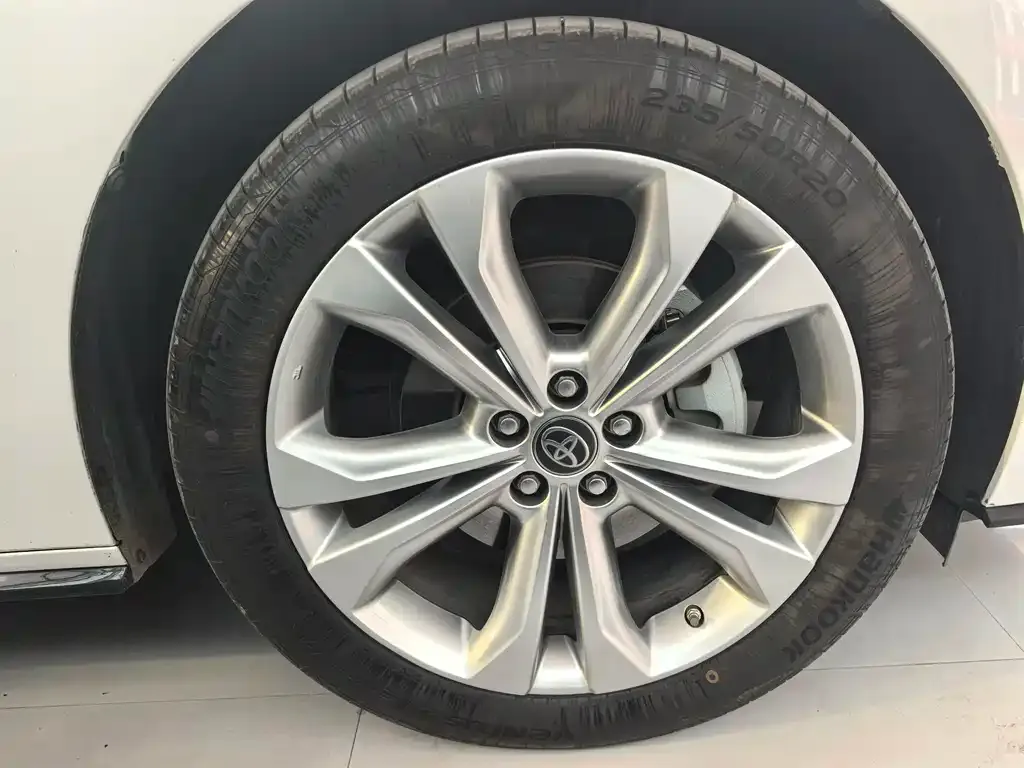 Toyota Sienna 2023 из CN, фото 5