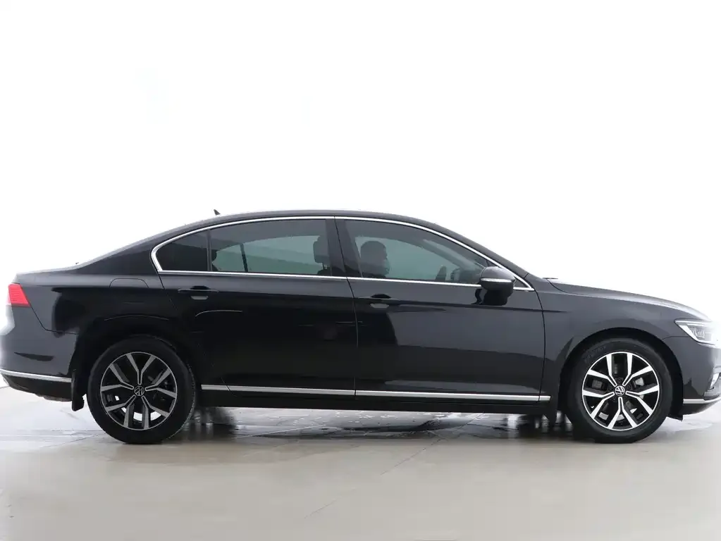 Volkswagen Magotan 2021 из CN, фото 2