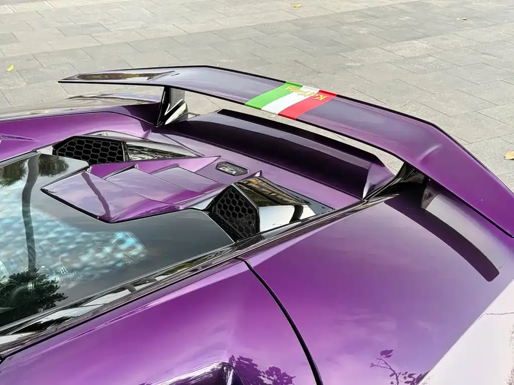 Lamborghini Huracan 2025 из CN, фото 4