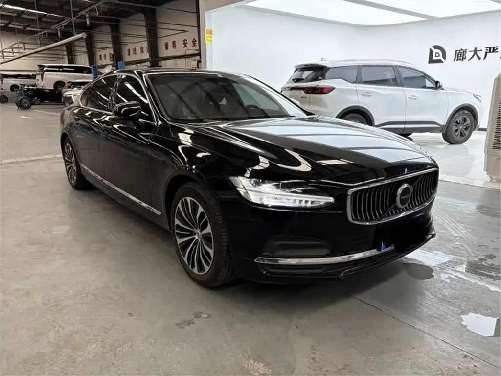 Volvo S90 2024 из CN, фото 7