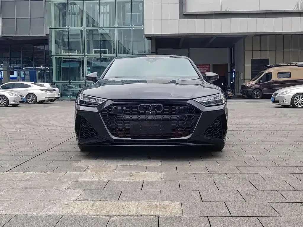 Audi A7 2023 из CN, фото 4