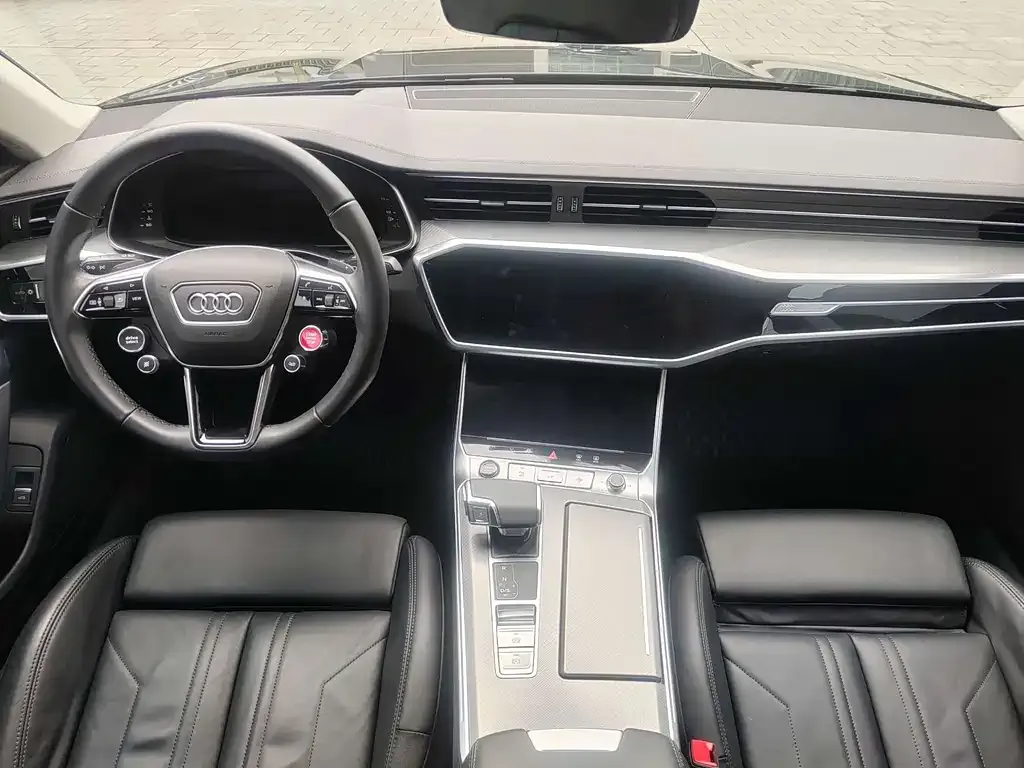 Audi A7 2023 из CN, фото 7