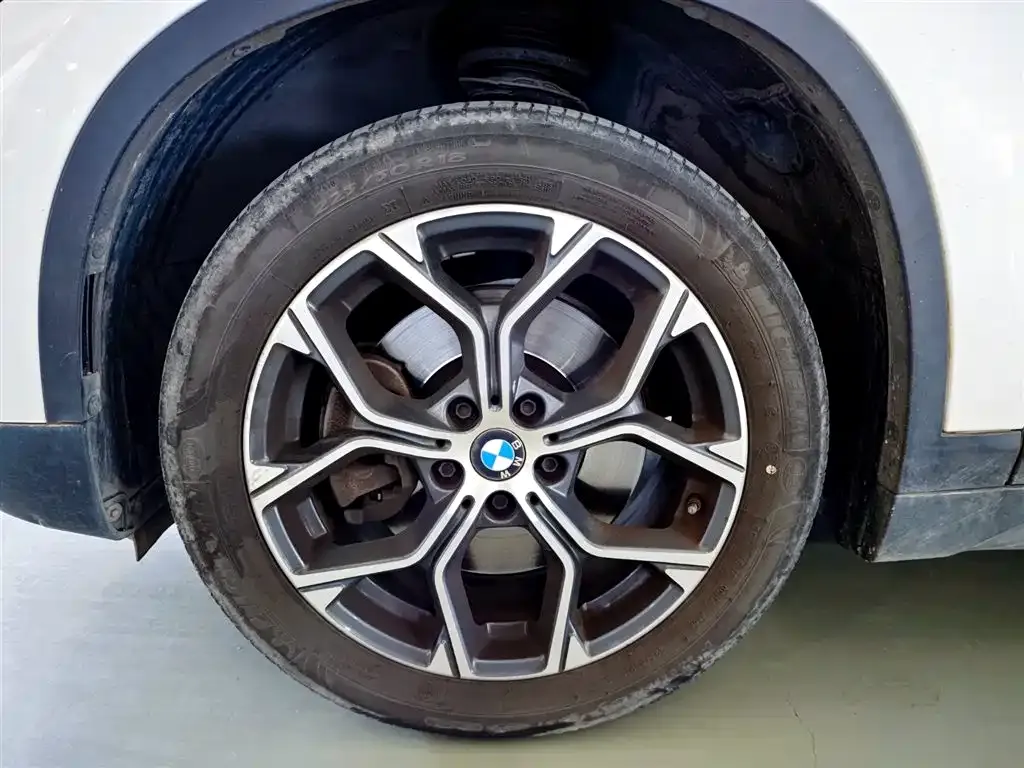BMW X1 2021 из CN, фото 8